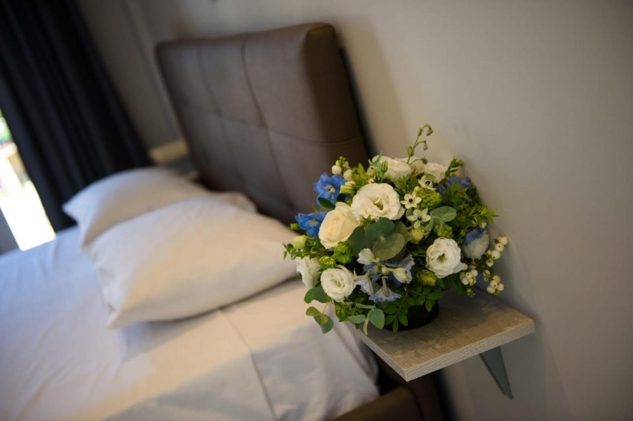 איפסוס Dorotea Luxury Rooms מראה חיצוני תמונה
